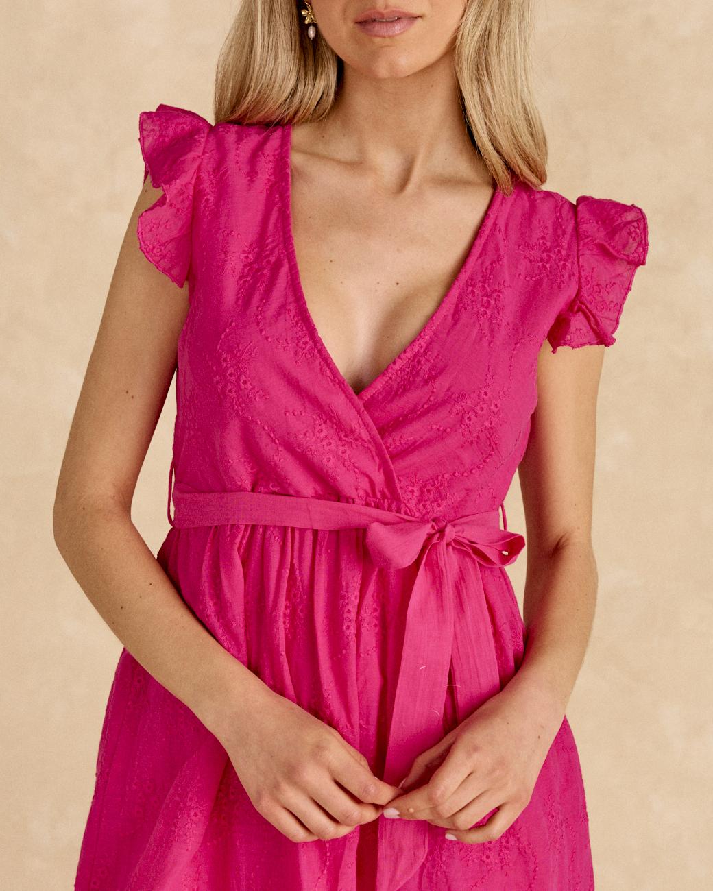 Vestido Curto Tems