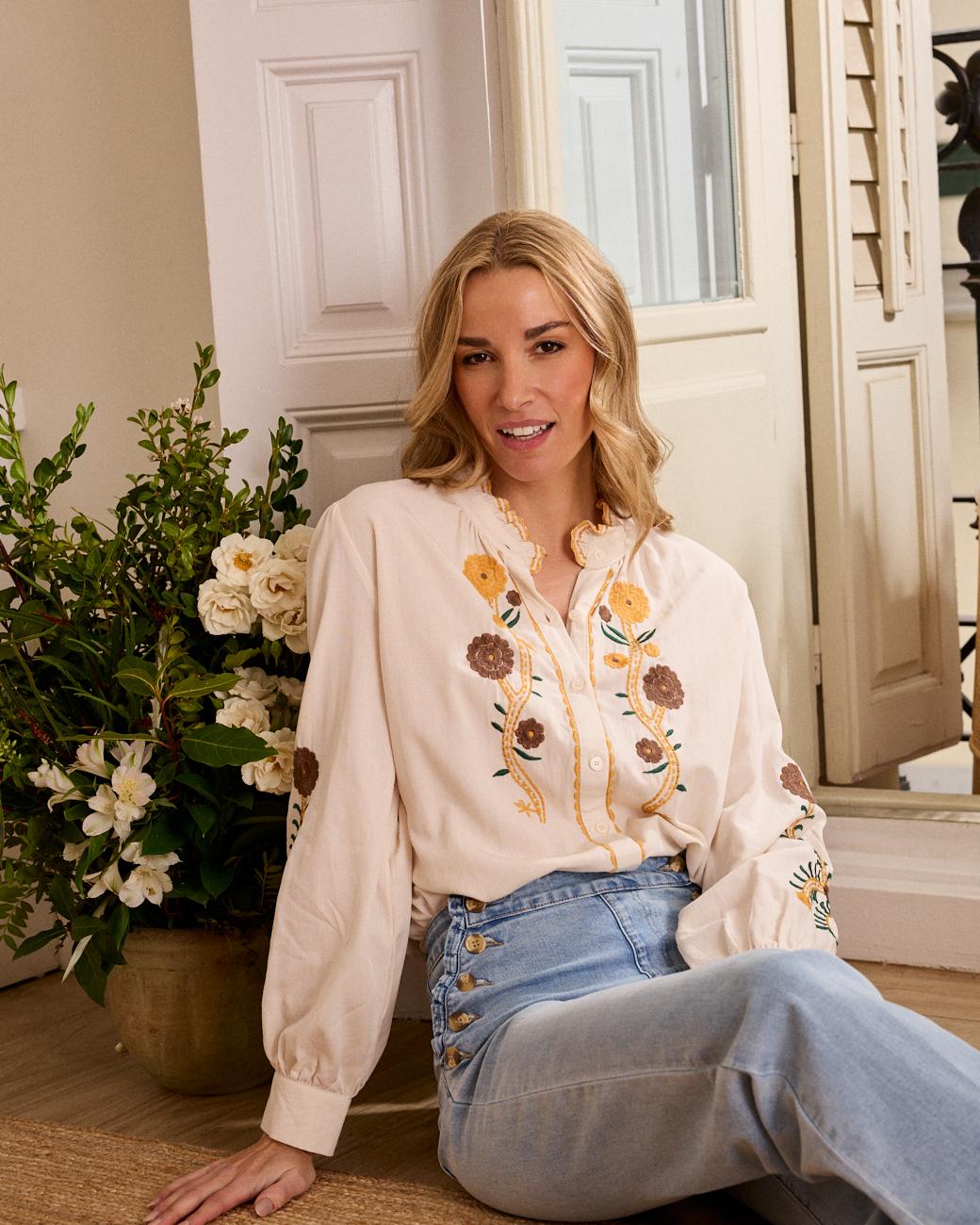 Camisa com flores Mérida