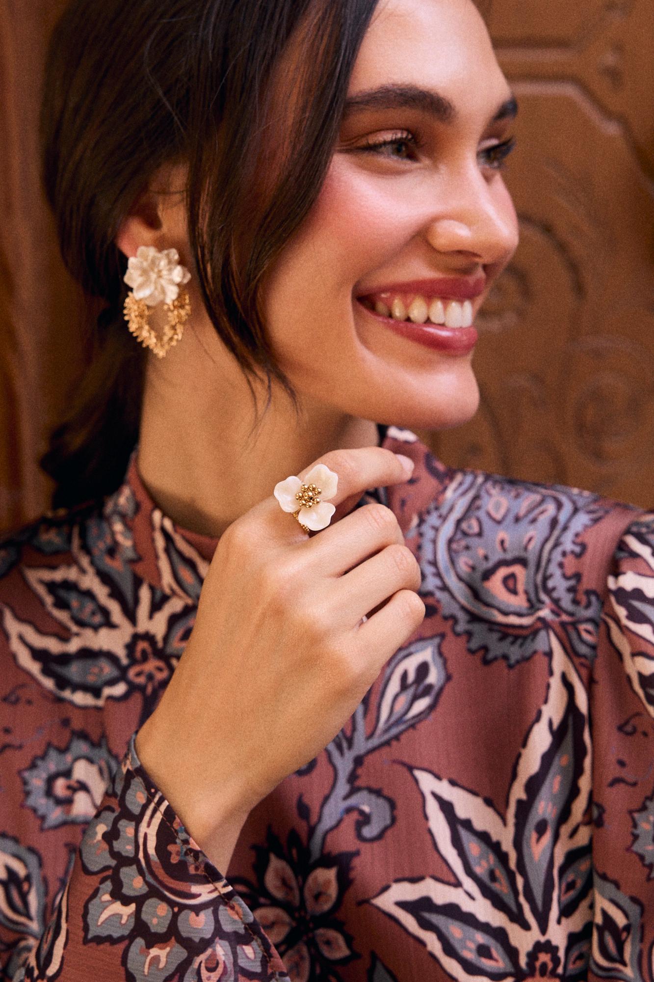 Anillo Flor Sheril
