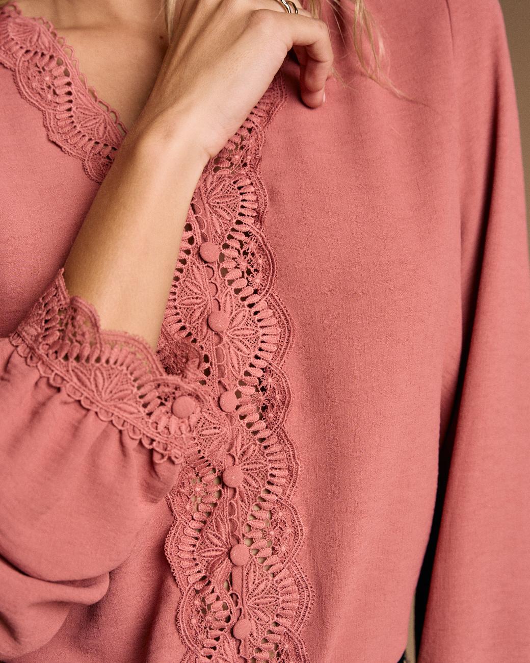 Camisa com Detalhe Central Lola