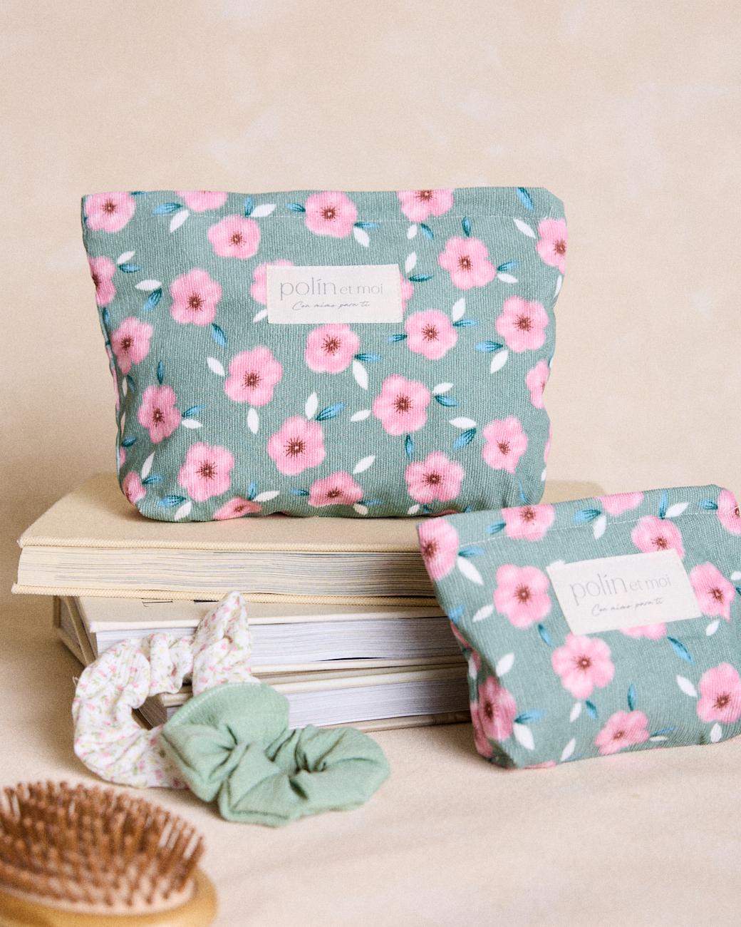 Necessaire Pequeno Flores Olvira