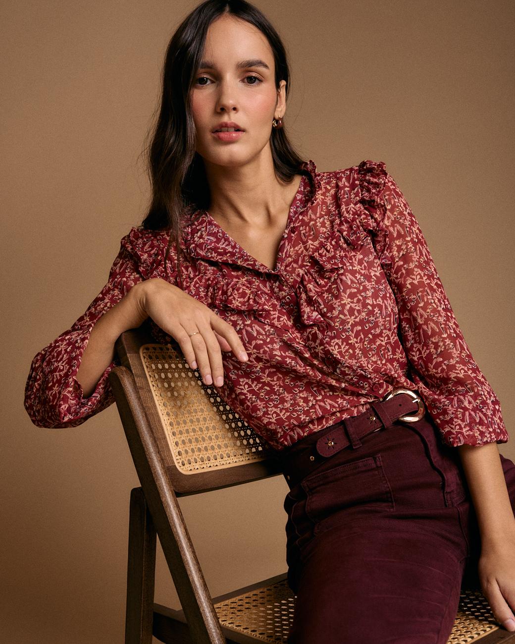 Camisa com Folhos Estampada Lidia
