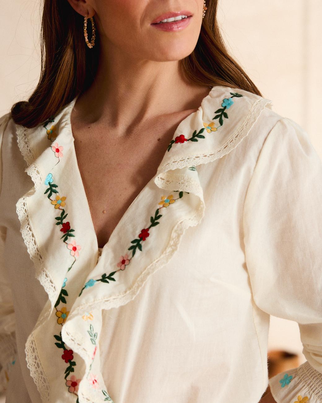 Camisa com folhos Liliana