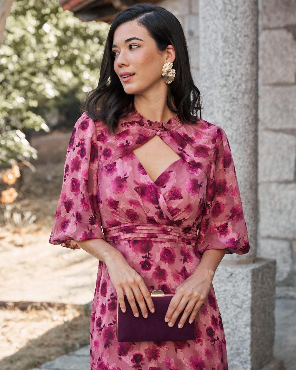 Vestido com Decote Agunela