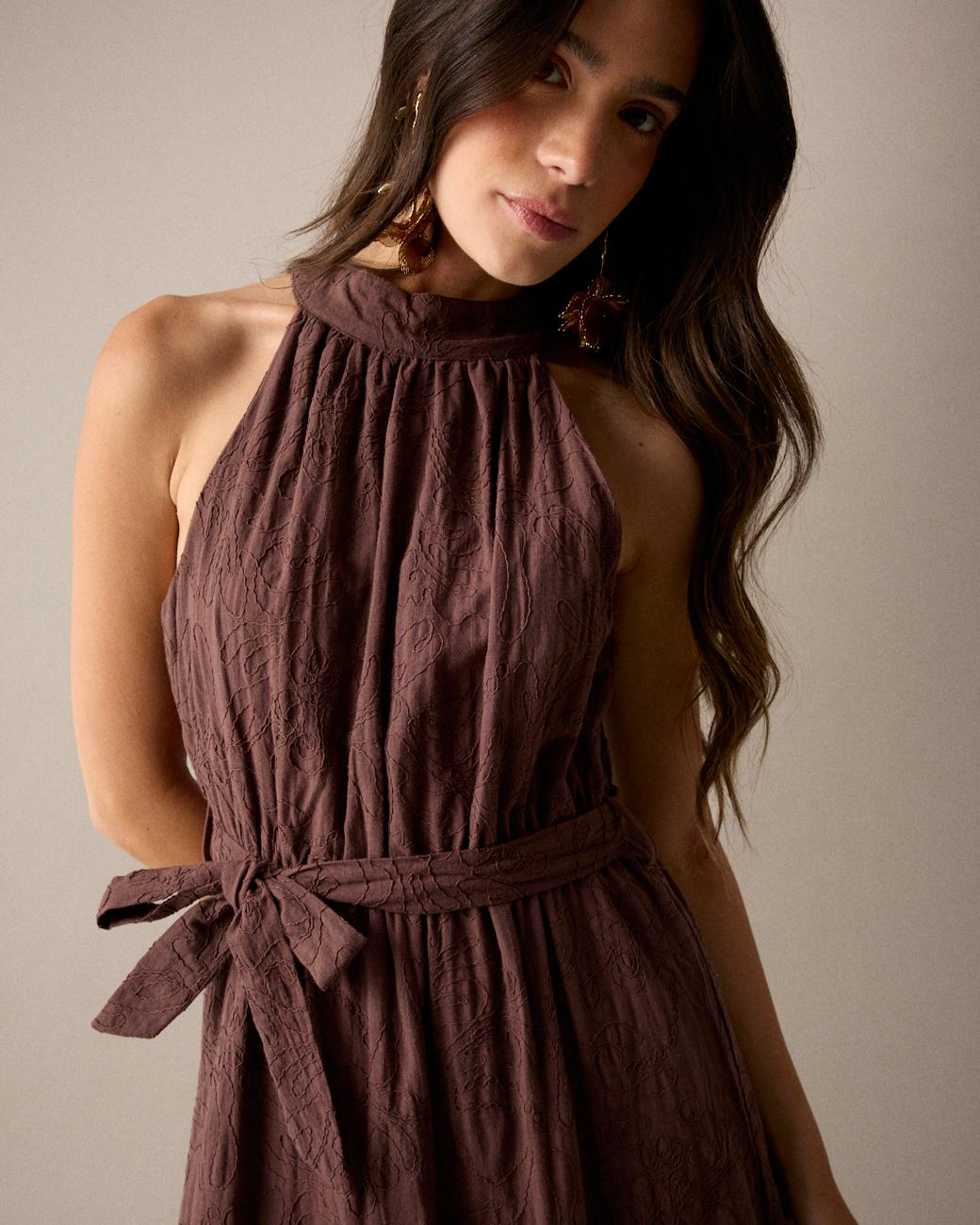 Vestido Bordado Gola Halter