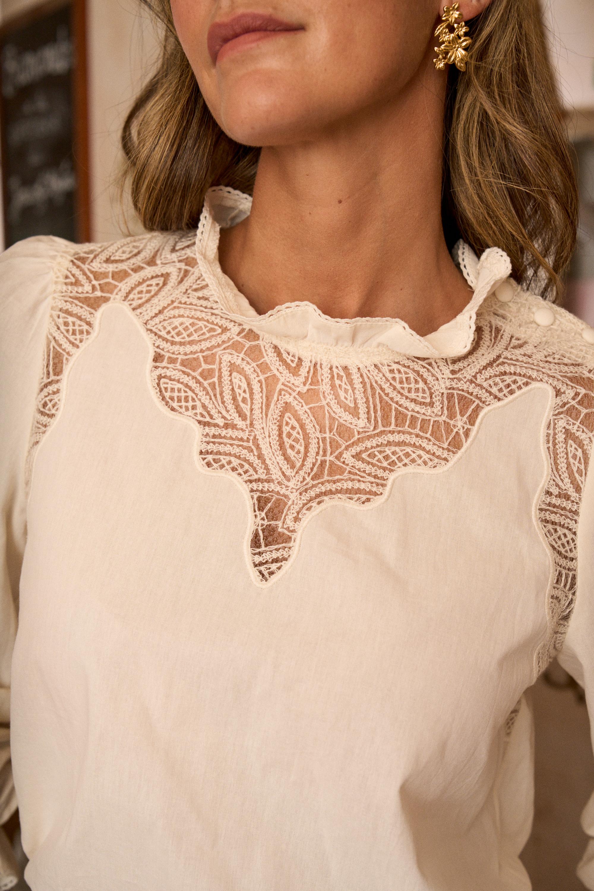Blusa branca Eline