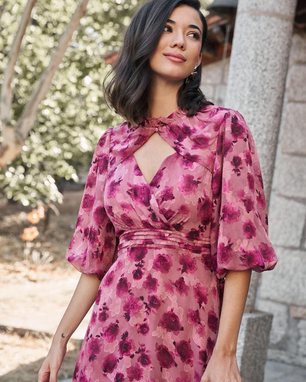 Vestido com Decote Agunela