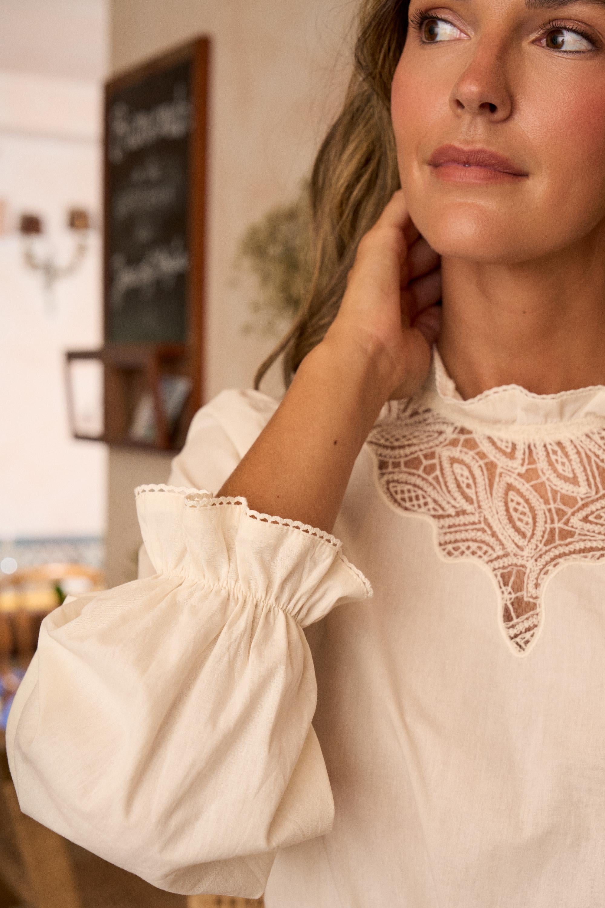 Blusa branca Eline