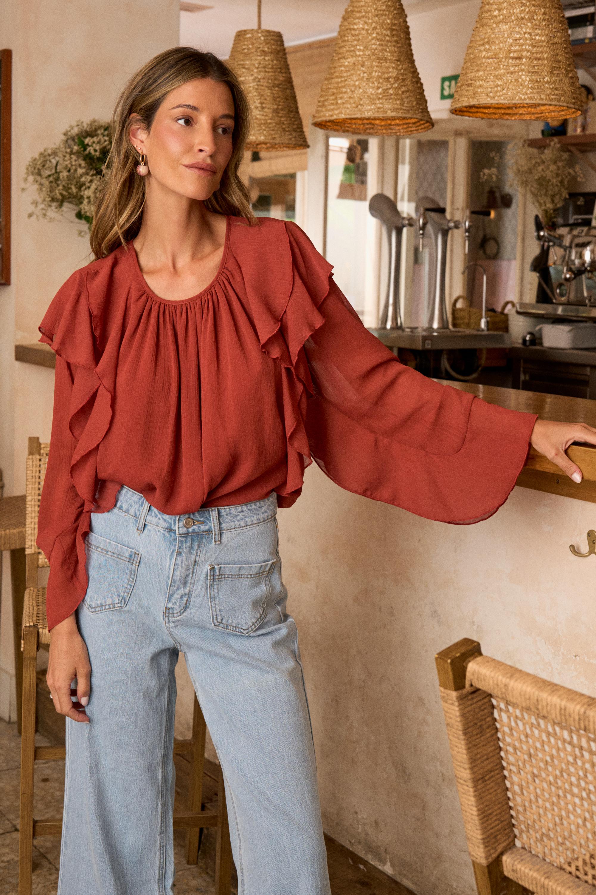 Blusa com folhos Inaya