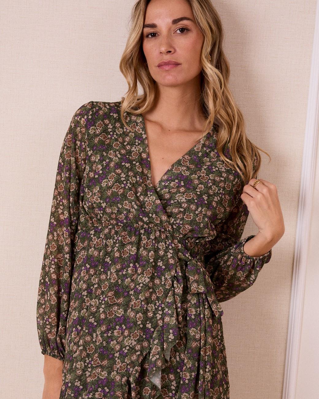 Vestido com Flores Clavel