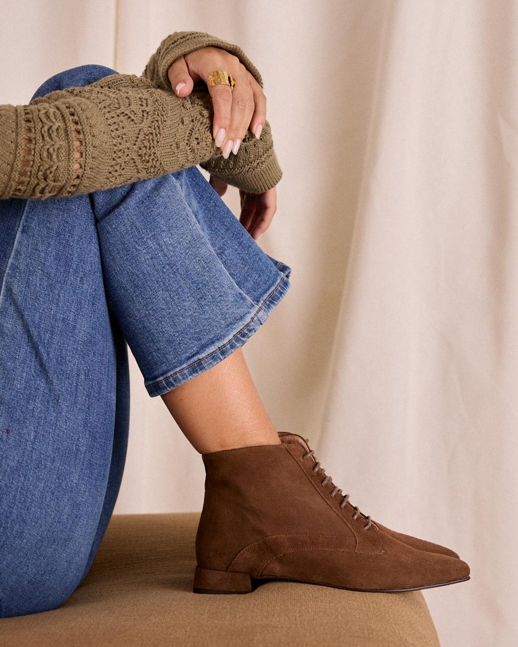 Botins com Atacadores Ninne