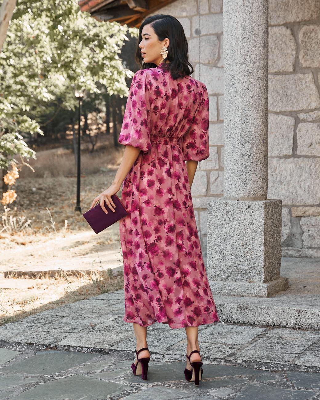 Vestido com Decote Agunela