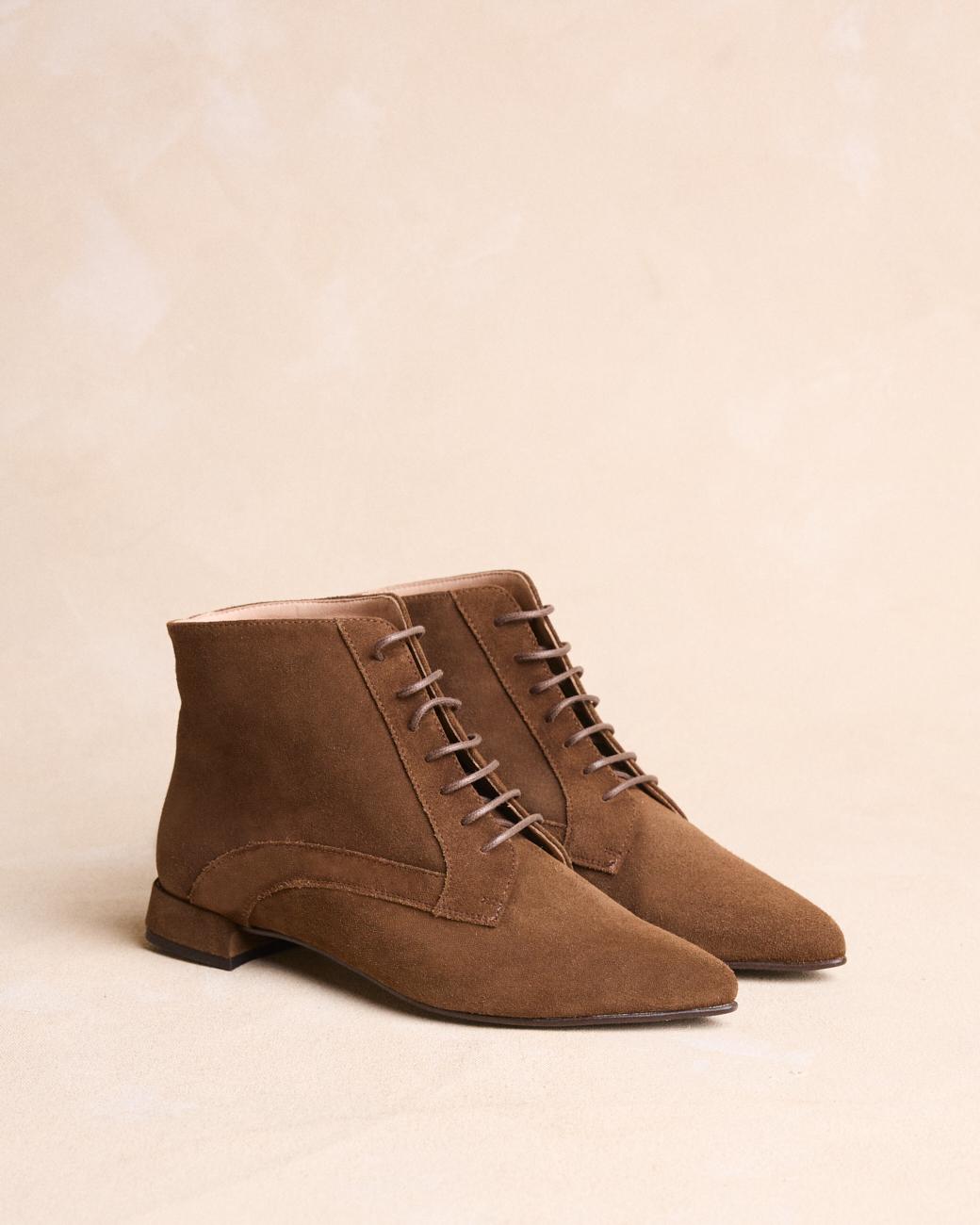 Botins com Atacadores Ninne