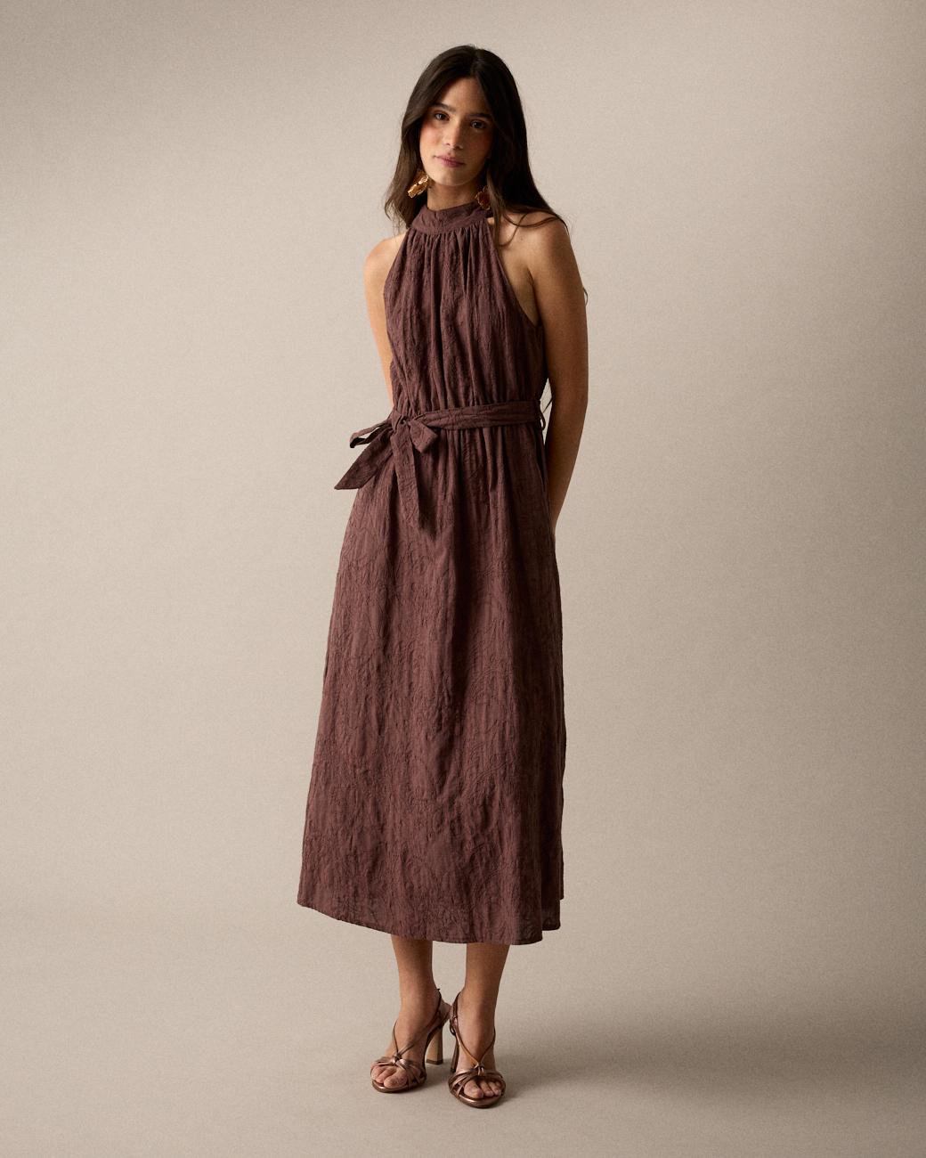 Vestido Bordado Gola Halter