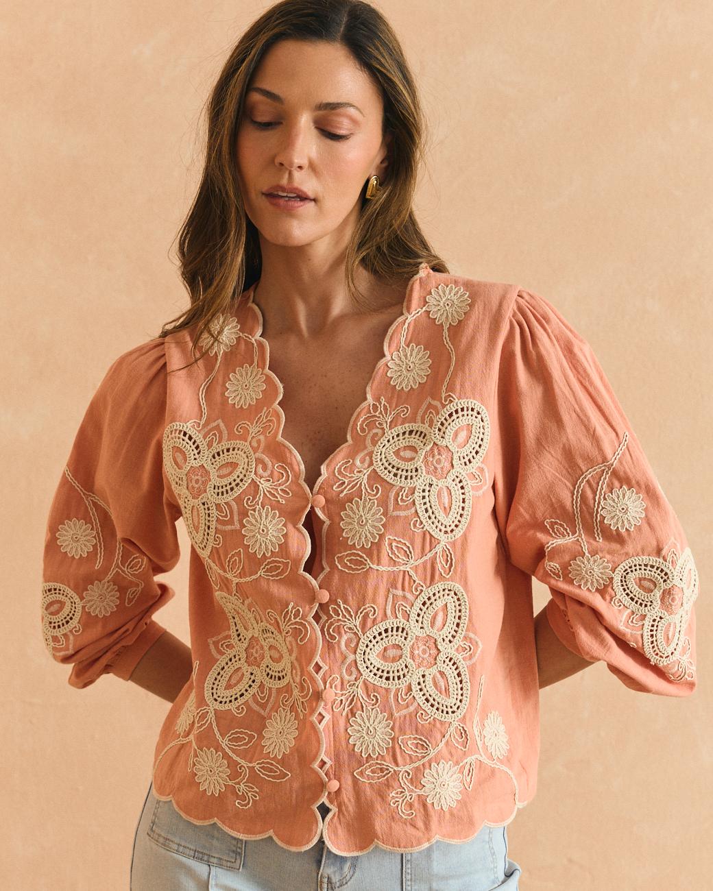 Camisa com Bordados Flavia