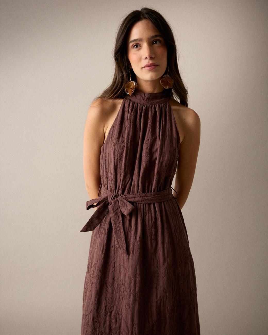 Vestido Bordado Gola Halter