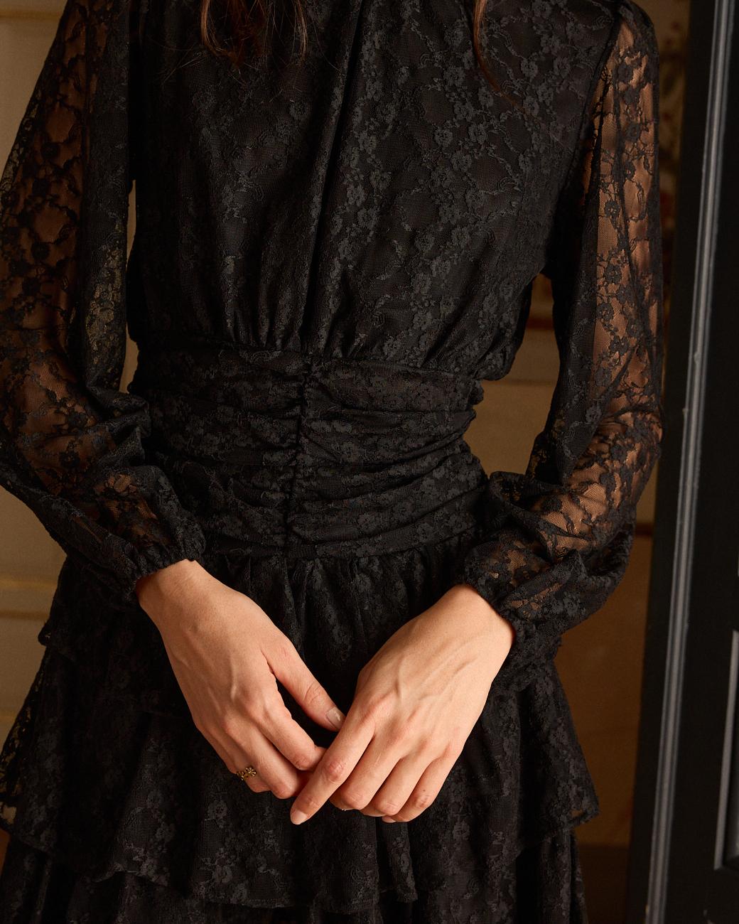 Vestido Curto com Folhos Livia