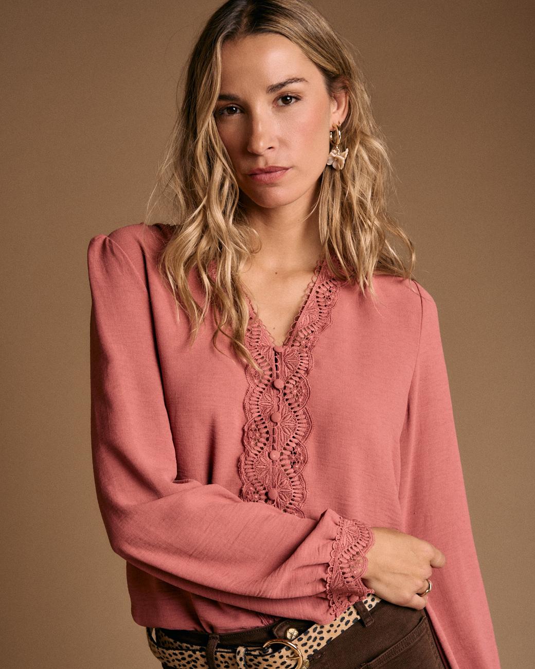 Camisa com Detalhe Central Lola