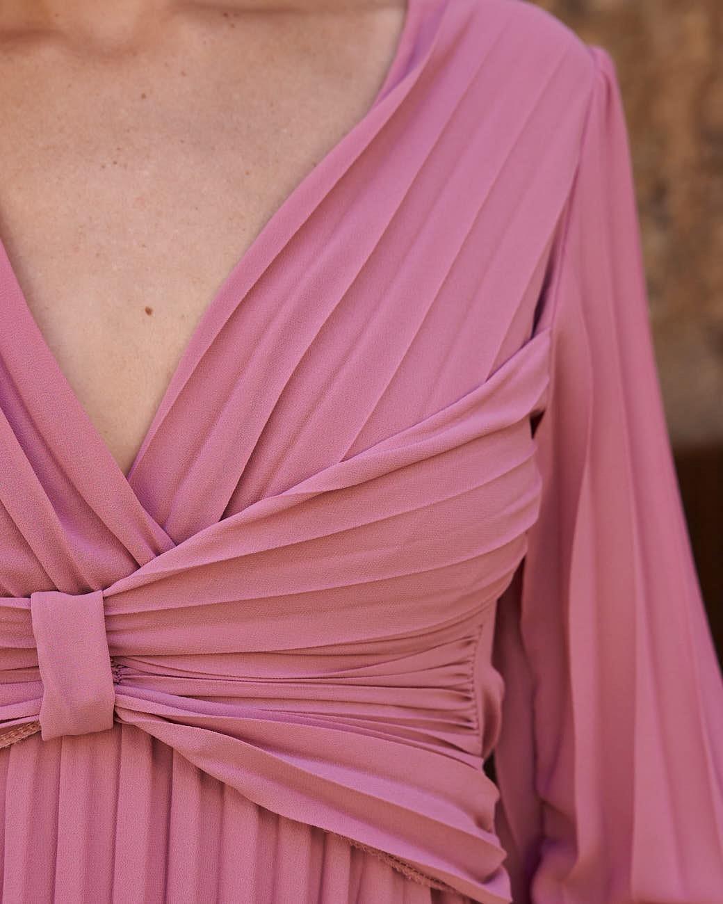 Vestido com Nó Macarena