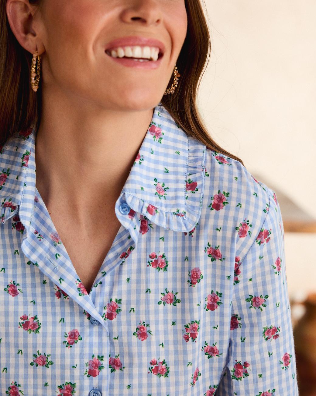 Camisa Vichy com Rosas