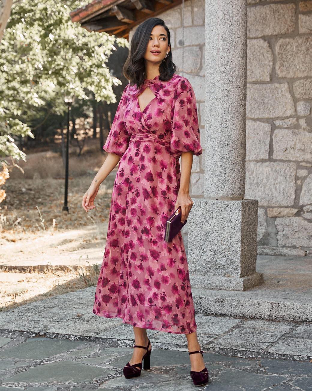 Vestido com Decote Agunela