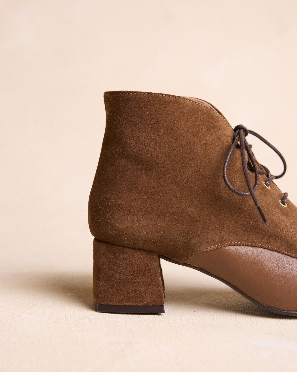 Botins de Salto com Atacadores Camila