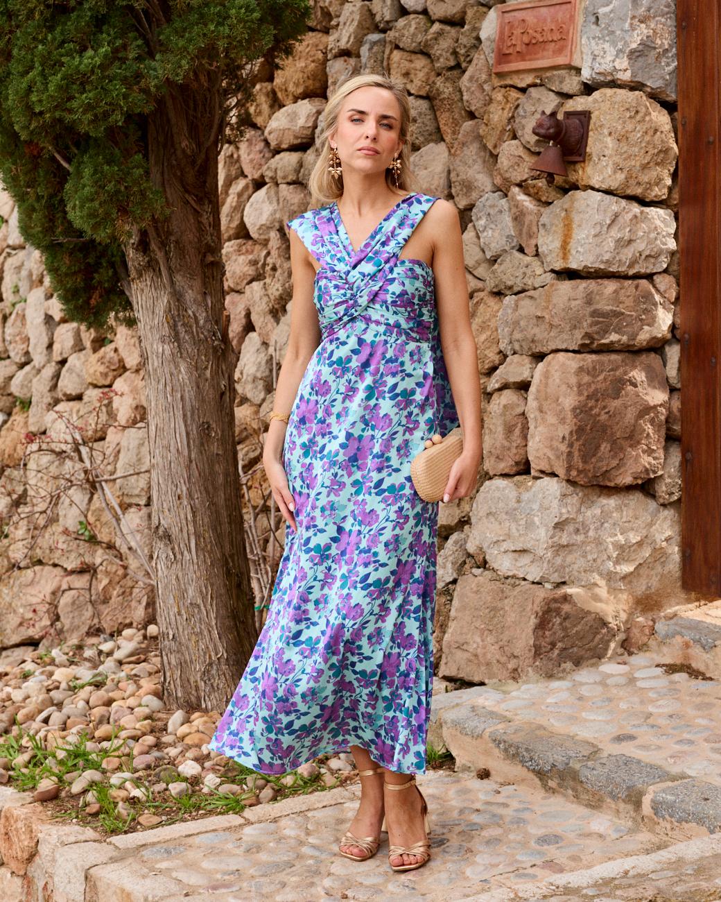 Vestido com Decote Ginebra
