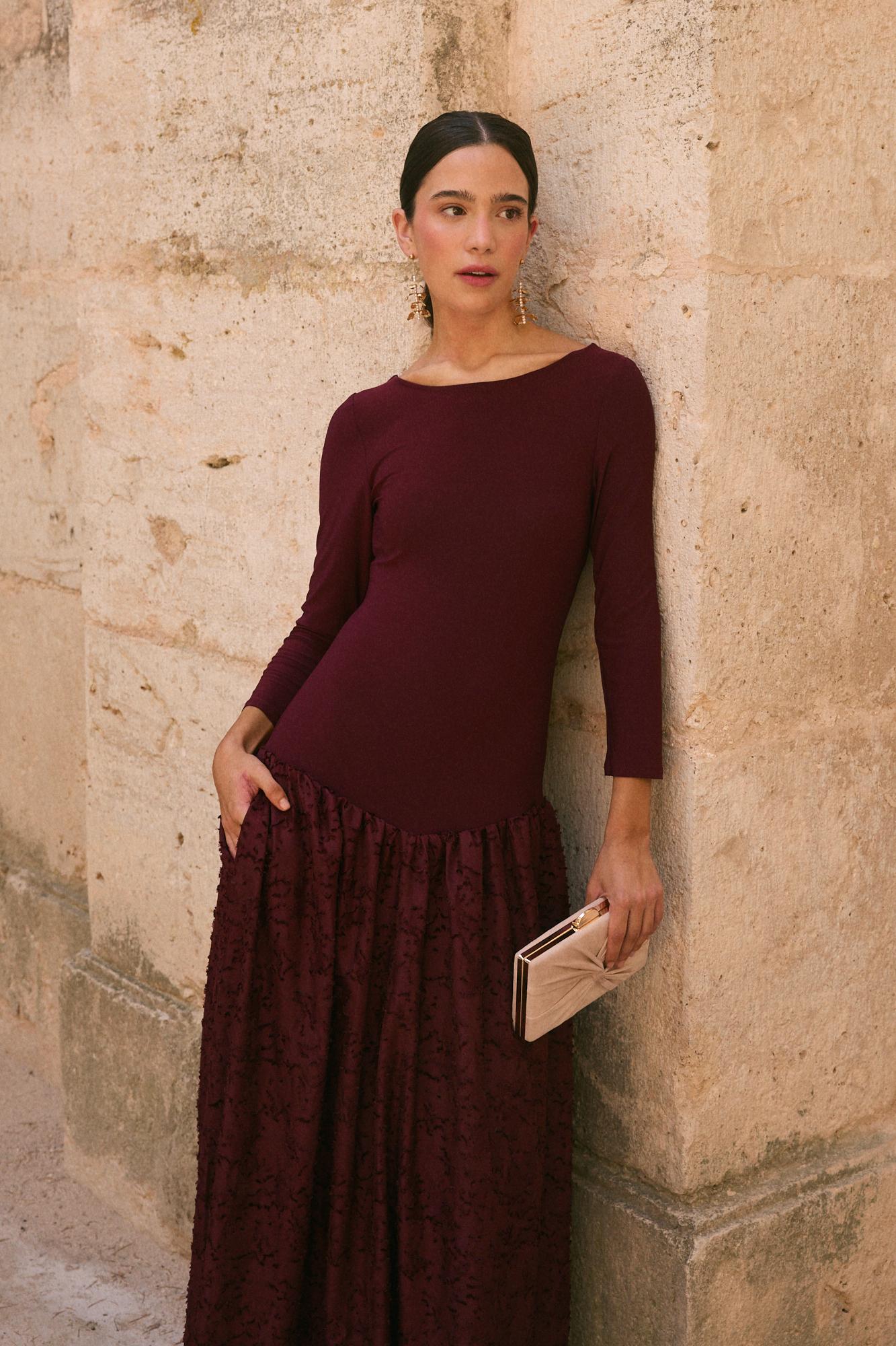 Vestido Convidada Grana