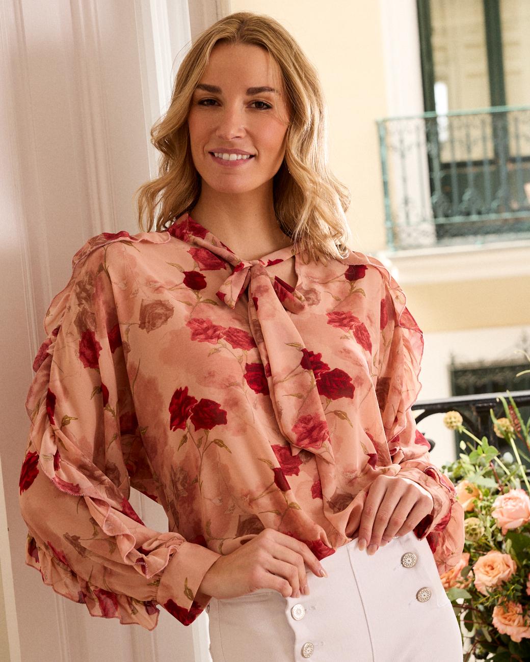 Blusa com laçada Sabrina
