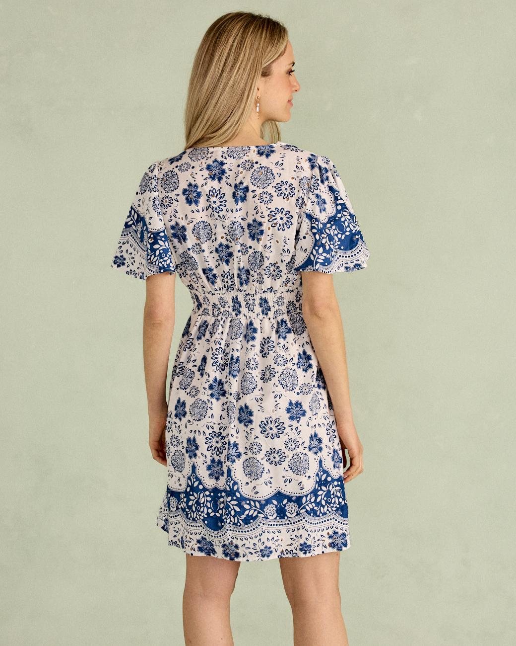 Vestido Curto Flores Milia