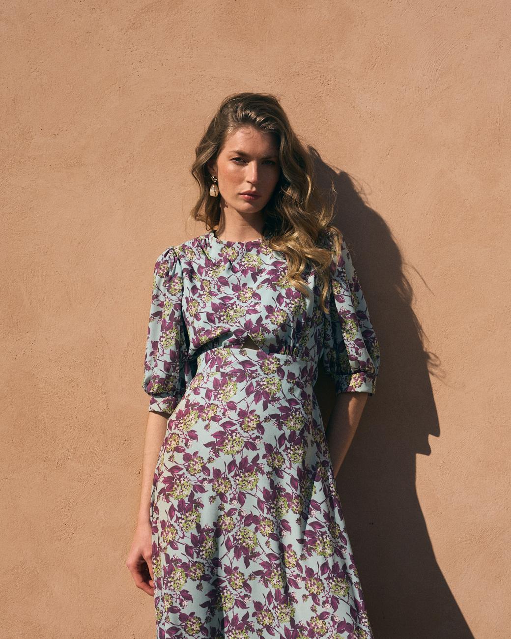 Vestido com Flores Joline